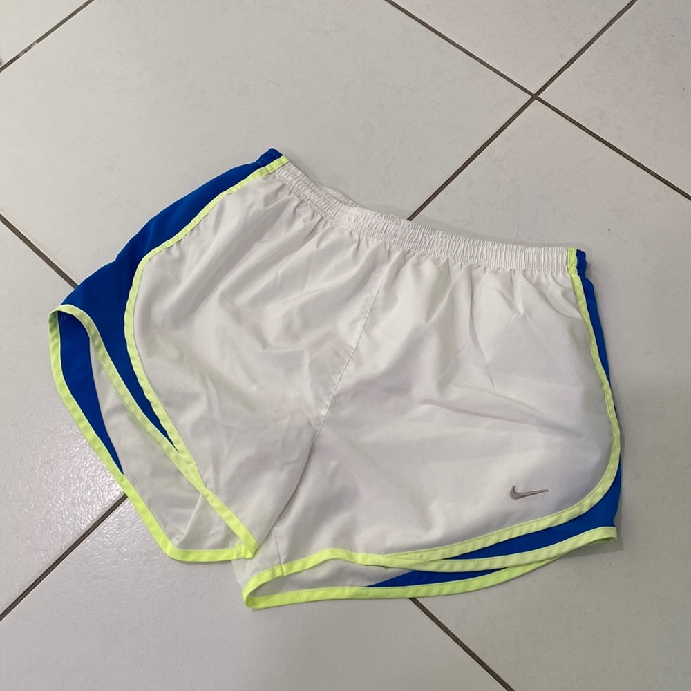 Women’s Dri-Fit Nike Tempo Shorts